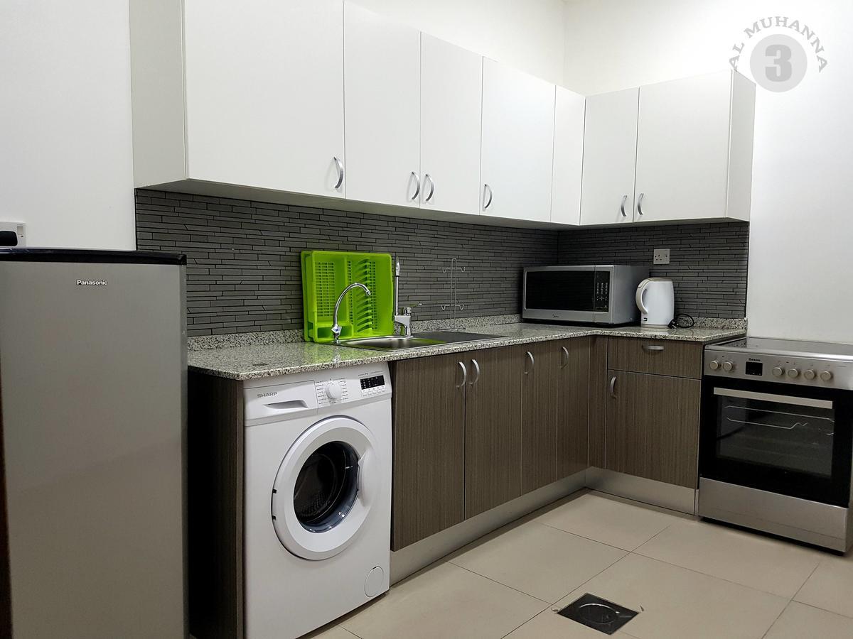 Al Muhanna Plaza Luxury Apartments 쿠웨이트 외부 사진