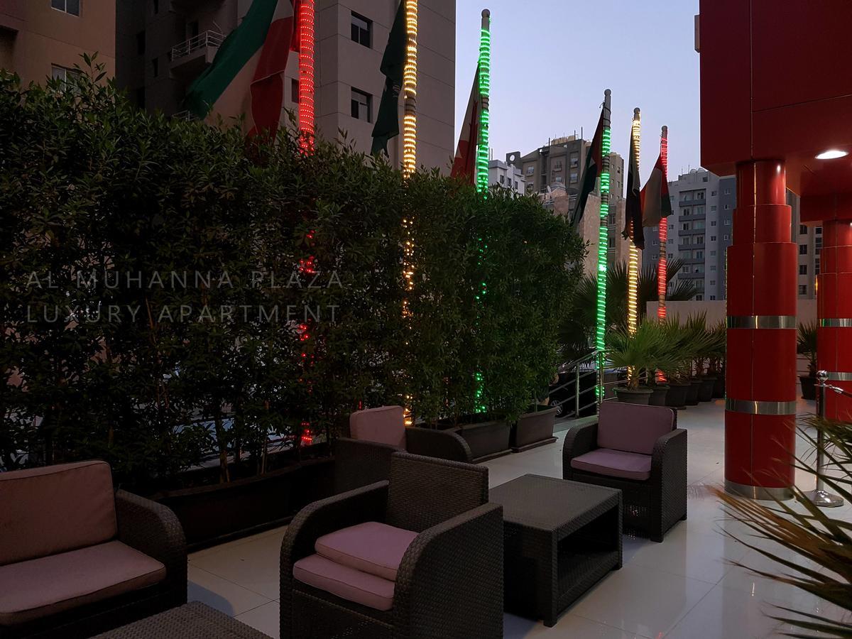 Al Muhanna Plaza Luxury Apartments 쿠웨이트 외부 사진