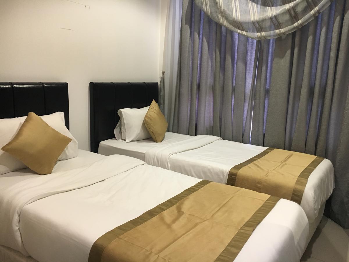 Al Muhanna Plaza Luxury Apartments 쿠웨이트 외부 사진
